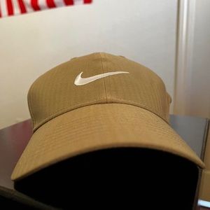 Nike golf cap